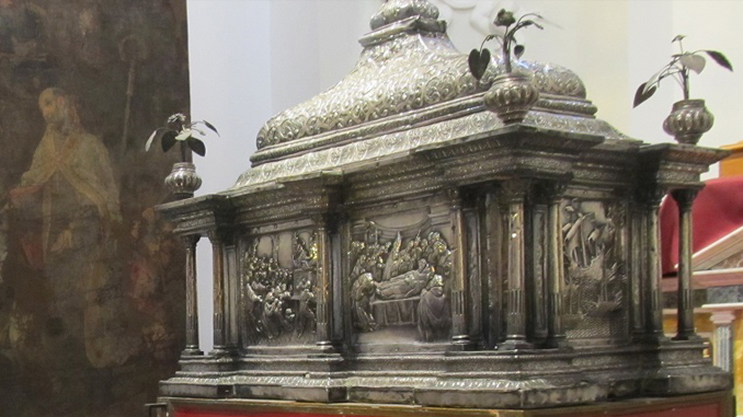 L'urna di Sant'Angelo