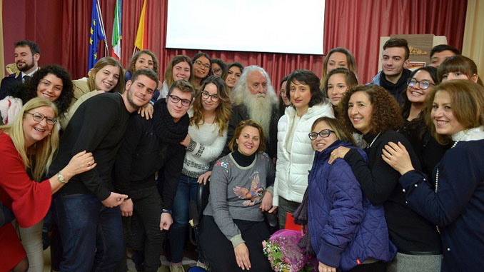 La presentazione del libero al Linares