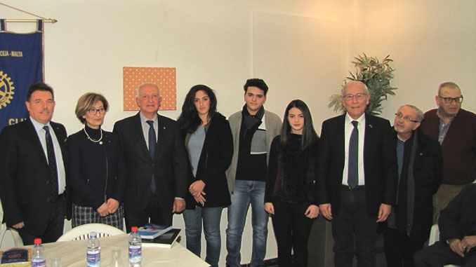 Il Rotary premia gli studenti