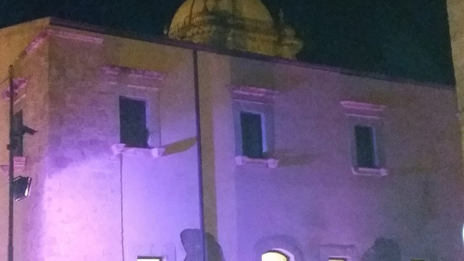 Chiostro di Sant'Angelo viola