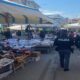 Polizia al mercato