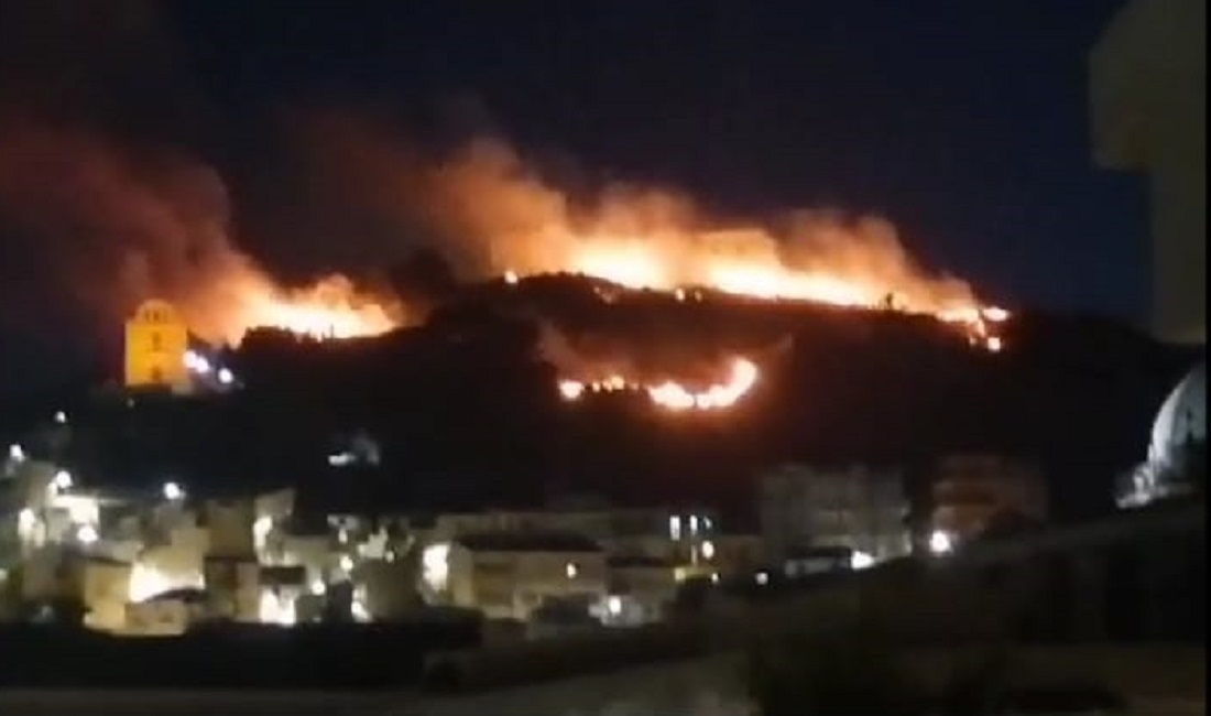 Castello a fuoco